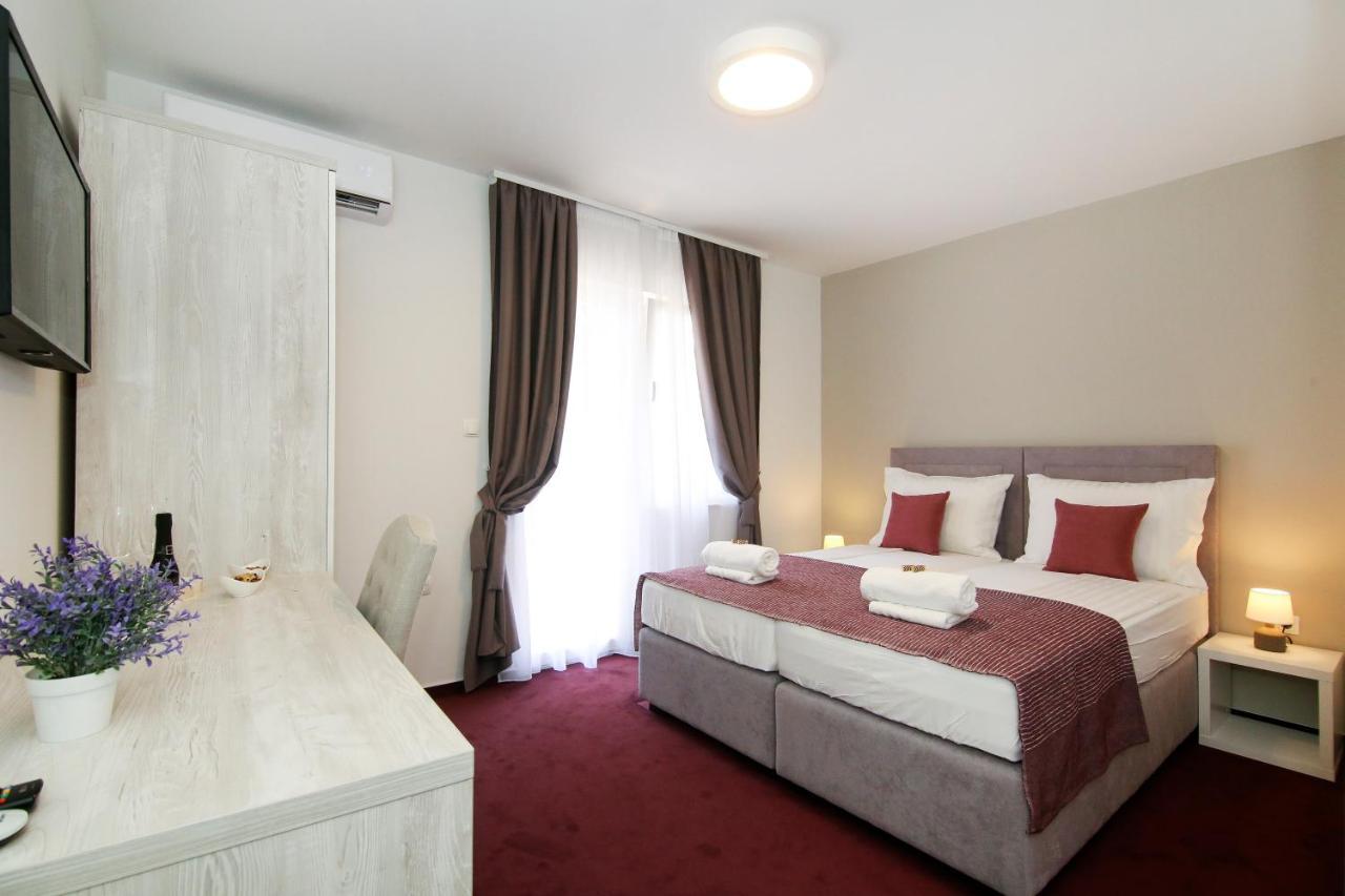 Apartments Dado Спліт Екстер'єр фото