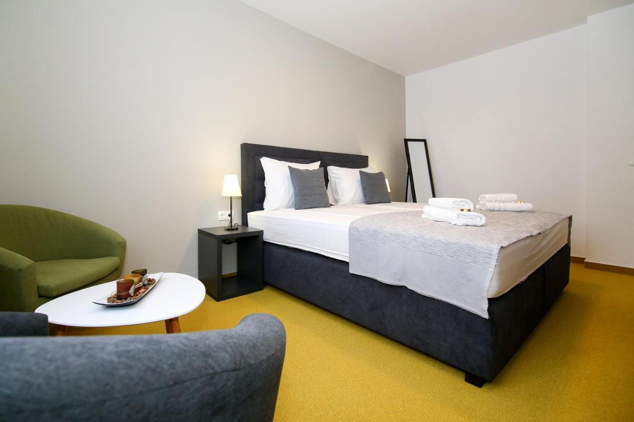 Apartments Dado Спліт Екстер'єр фото