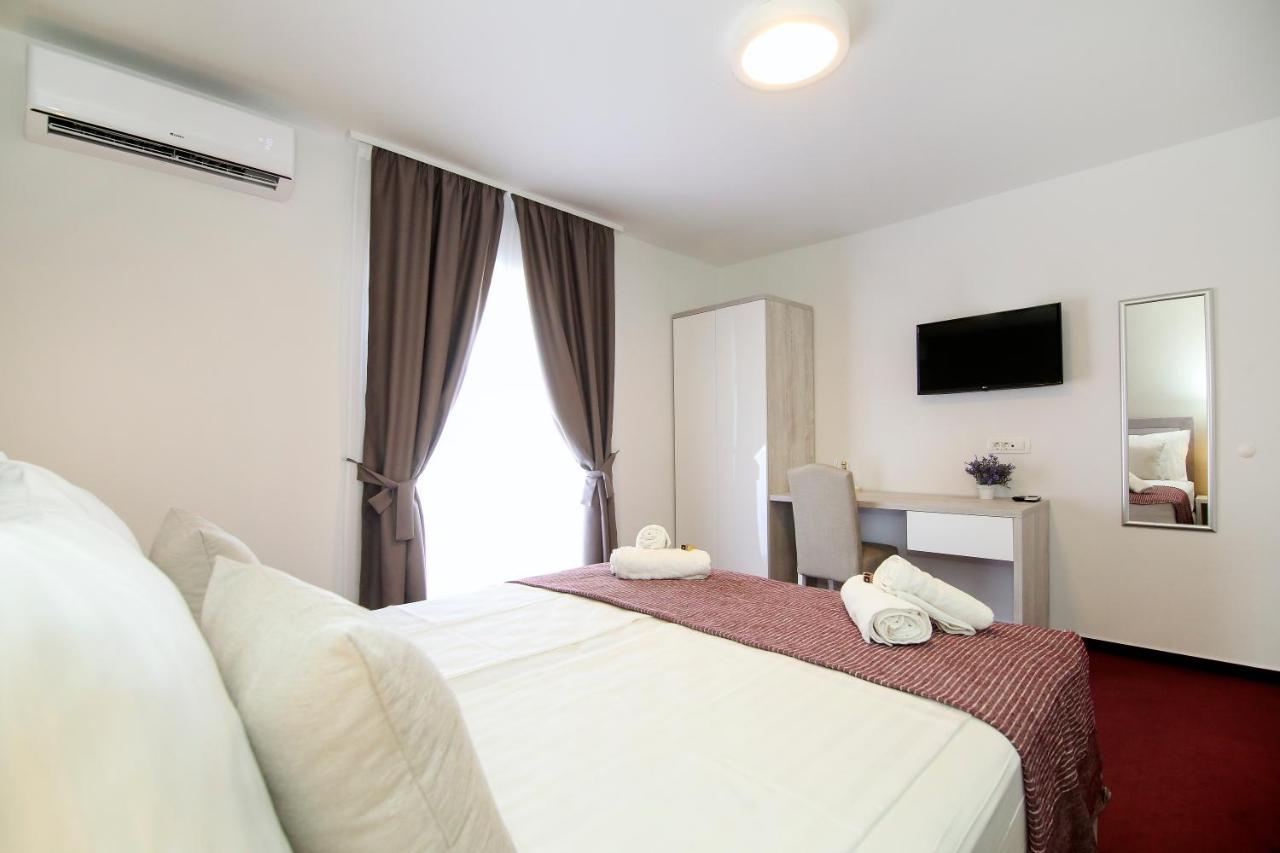 Apartments Dado Спліт Екстер'єр фото