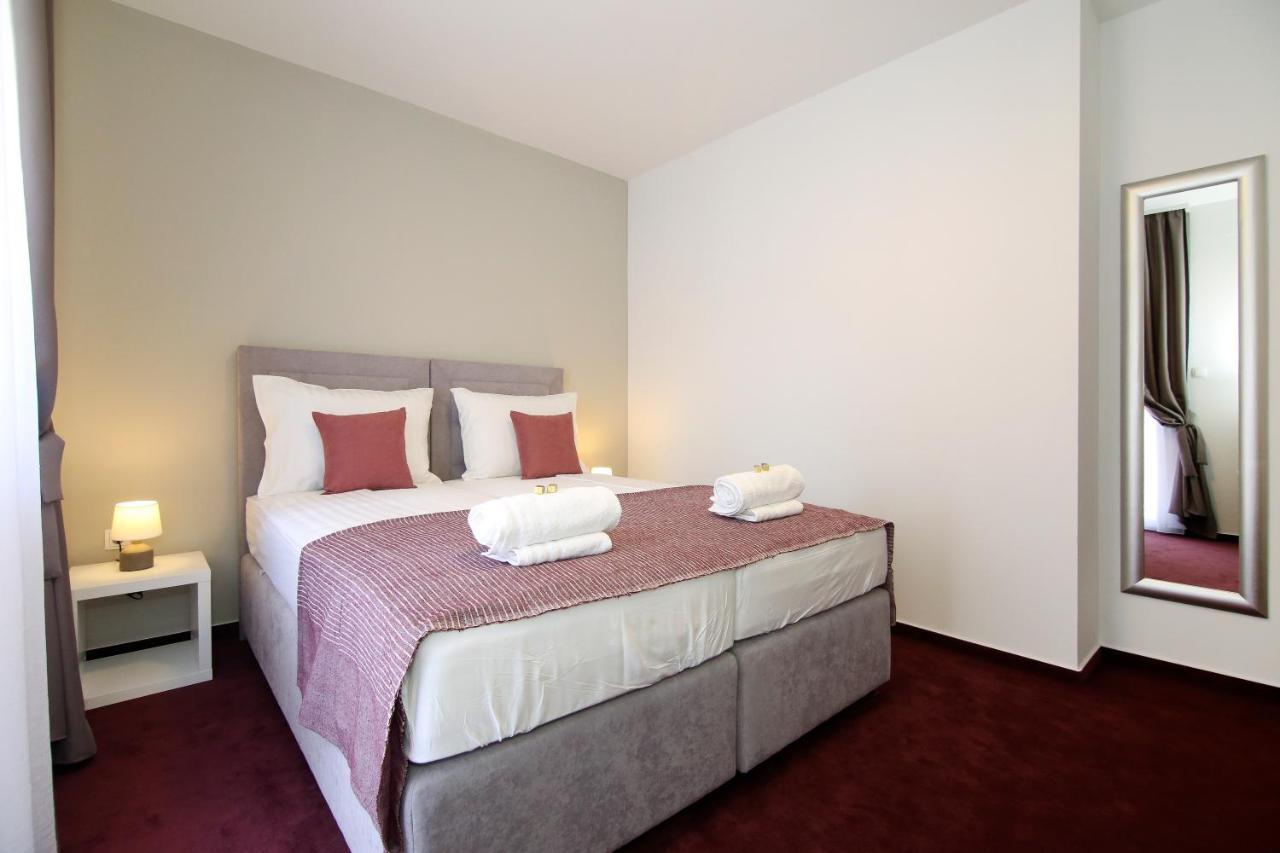 Apartments Dado Спліт Екстер'єр фото