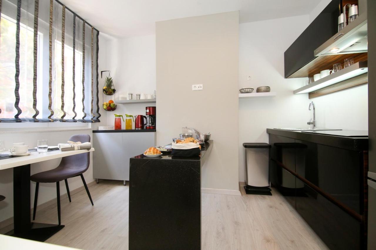 Apartments Dado Спліт Екстер'єр фото